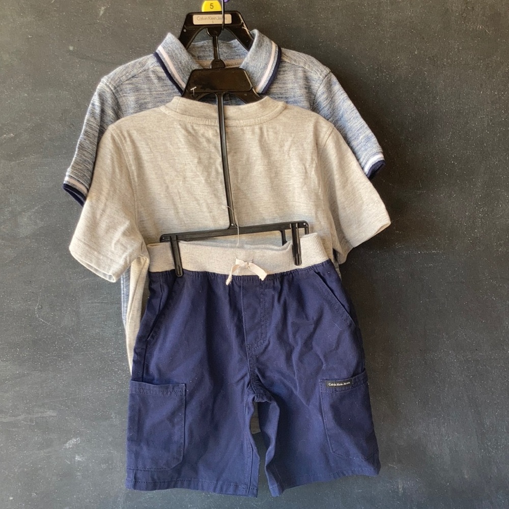 Calvin Klein Boys Outfit size 5